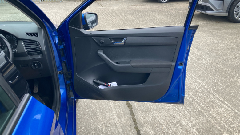 Skoda Fabia 1.0 MPI SE 5dr Petrol Hatchback